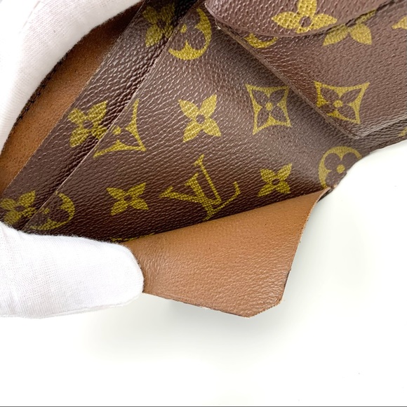 Louis Vuitton Rare 1970s Bifold Wallet - Picture 5 of 11